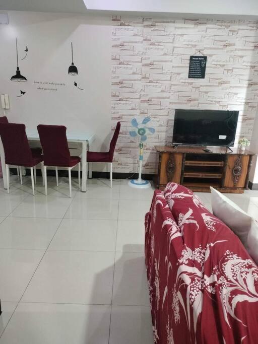 Cubao Manhattan Heights, Unit 8Bc Tower B, 1 Br Manila Kültér fotó
