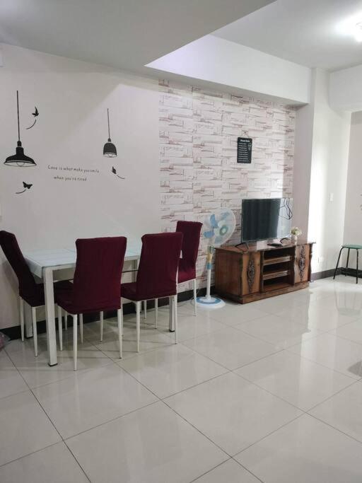 Cubao Manhattan Heights, Unit 8Bc Tower B, 1 Br Manila Kültér fotó
